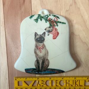 Cat-Themed Winter Scene Decorative Wall Hanging